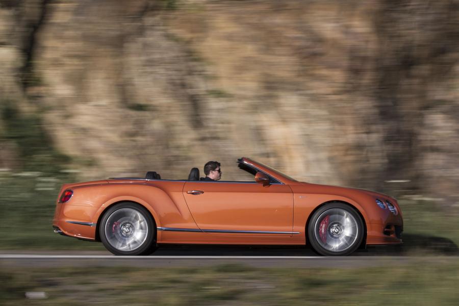  Bentley Continental GT Speed Convertible 2014 года  (UK) (фото 4 из 10)